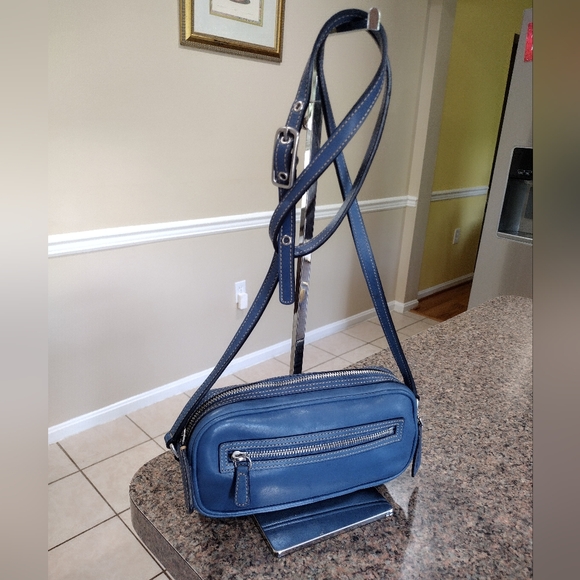 Coach mini camara Vintage Leather Crossbody - Picture 1 of 14